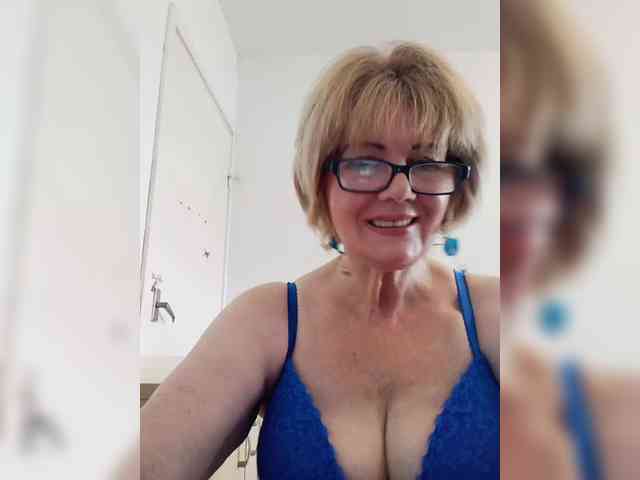 BoloshkaBlonda webcam