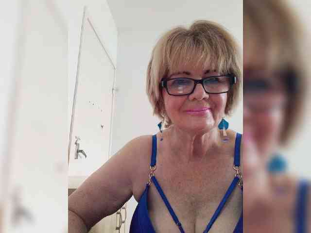 BoloshkaBlonda webcam