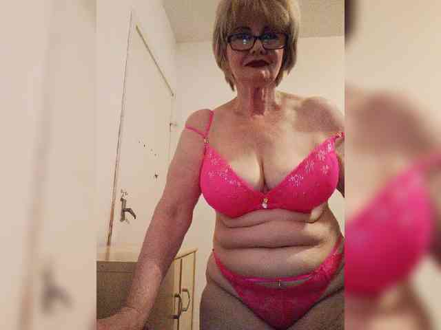 BoloshkaBlonda webcam