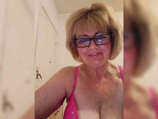 BoloshkaBlonda webcam