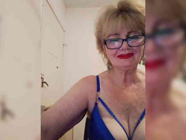 KASANDRABOLOSHKA Sex Cam Show