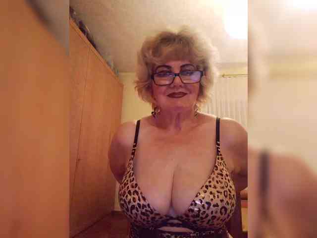 BoloshkaBlonda webcam