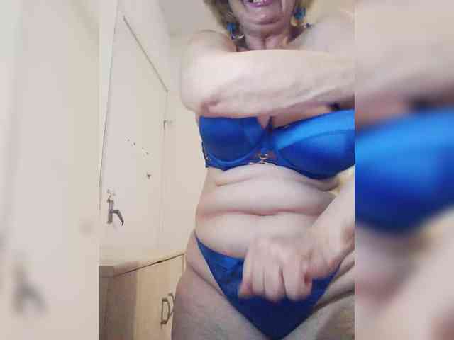 KASANDRABOLOSHKA Live Webcam on BongaCams