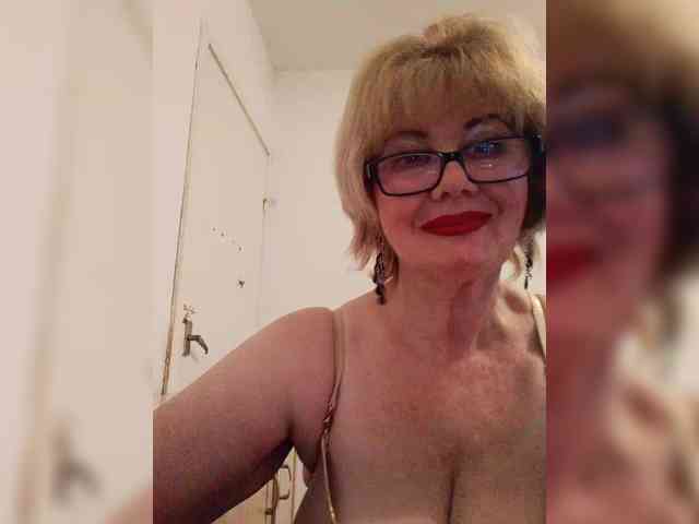 BoloshkaBlonda webcam