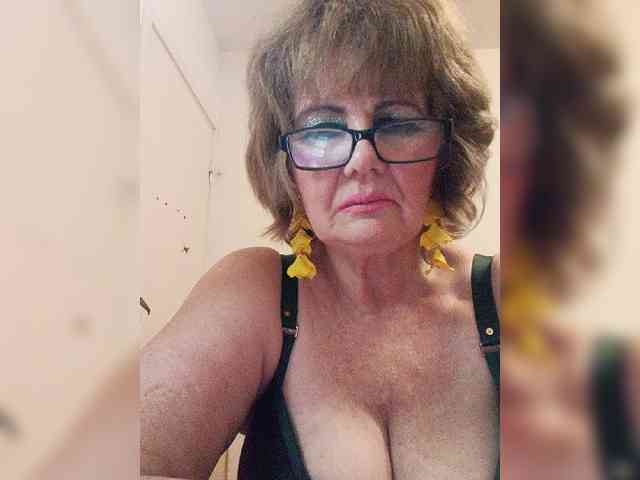 MoonGoddess webcam