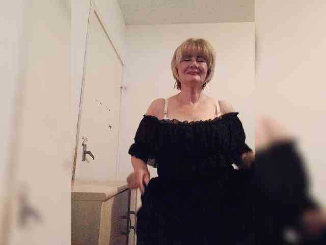 BoloshkaBlonda webcam