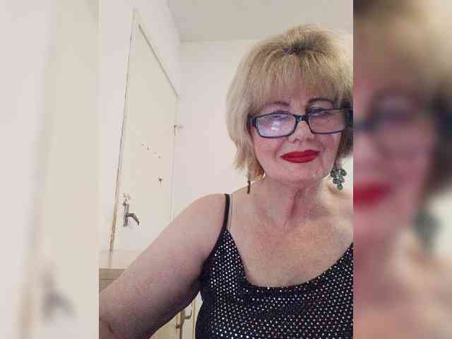 BoloshkaBlonda webcam