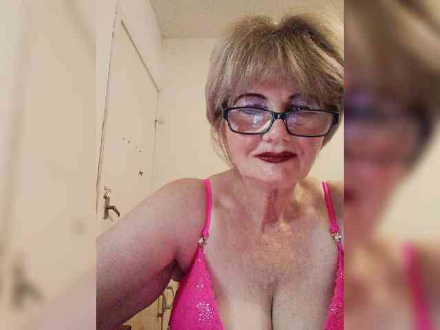 BoloshkaBlonda webcam
