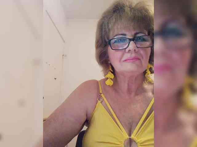 MoonGoddess webcam