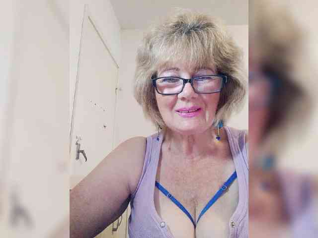 BoloshkaBlonda webcam