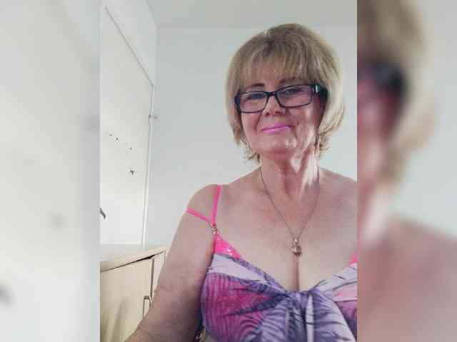 BoloshkaBlonda webcam