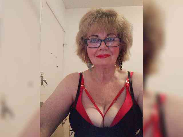 BoloshkaBlonda webcam