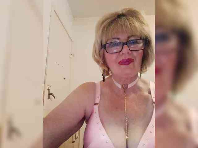 BoloshkaBlonda webcam