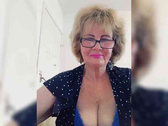 MoonGoddess webcam
