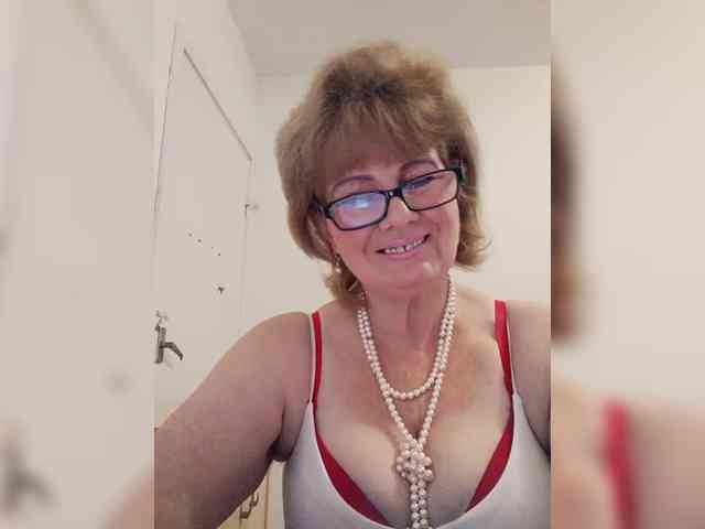 MoonGoddess webcam