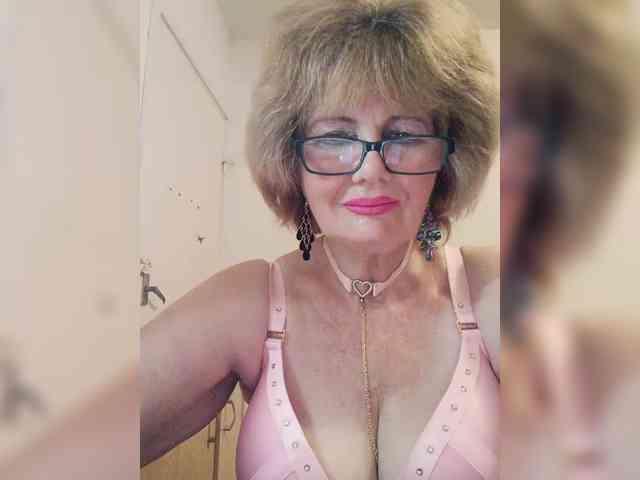 BoloshkaBlonda webcam