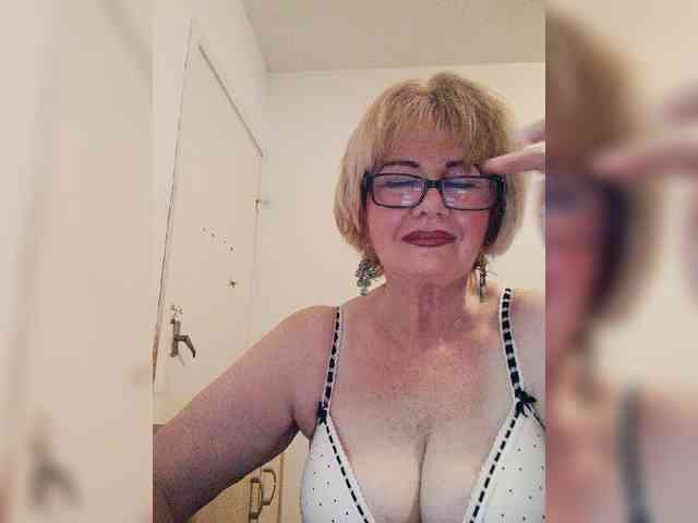 BoloshkaBlonda webcam