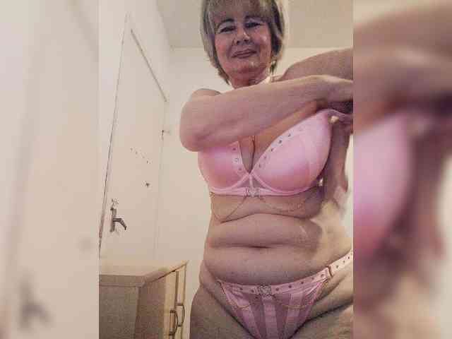BoloshkaBlonda webcam