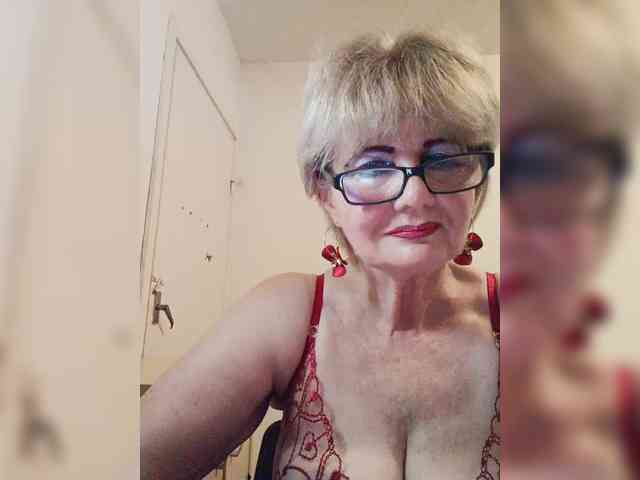 BoloshkaBlonda webcam