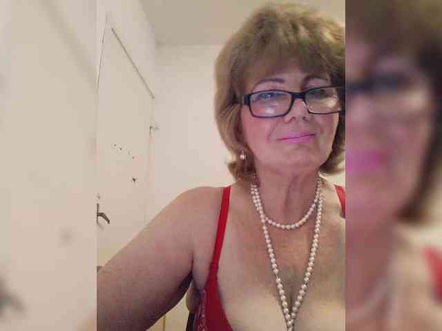 MoonGoddess webcam