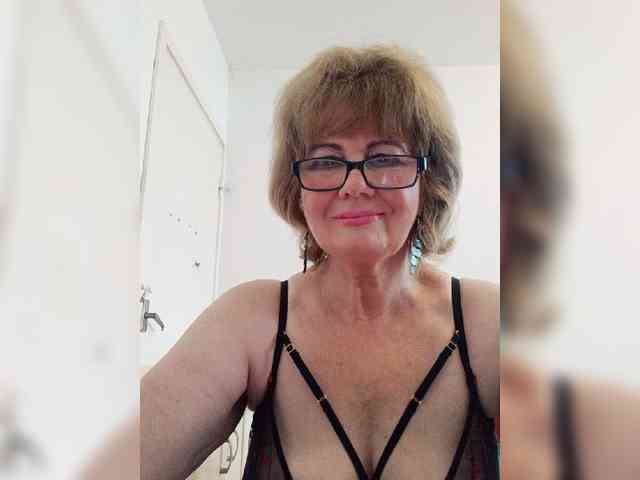 MoonGoddess webcam