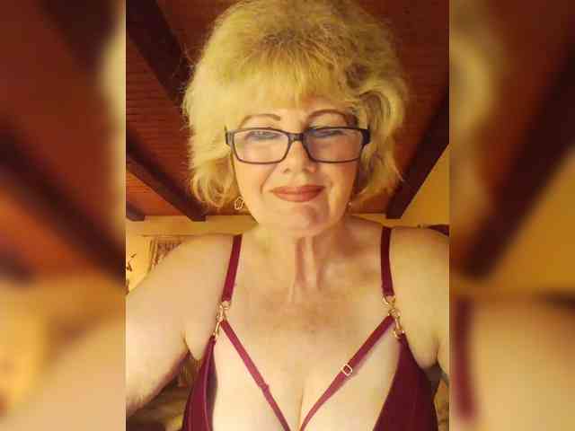 BoloshkaBlonda webcam