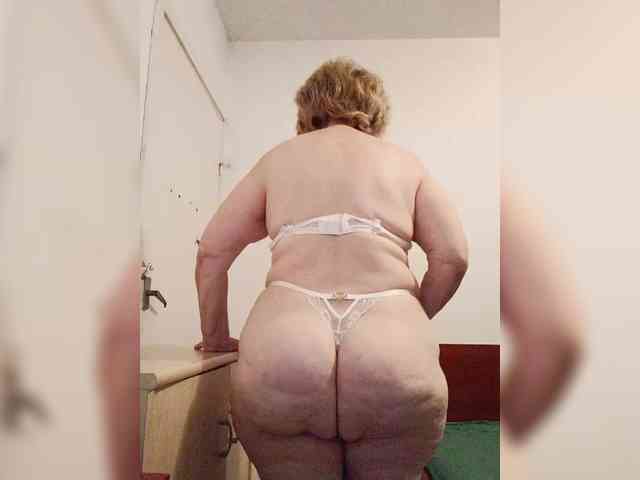 KASANDRABOLOSHKA Sex Cam Show