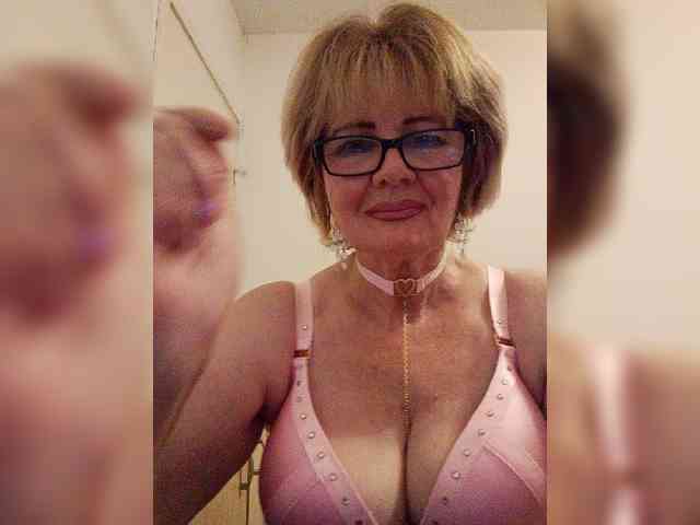 BoloshkaBlonda webcam
