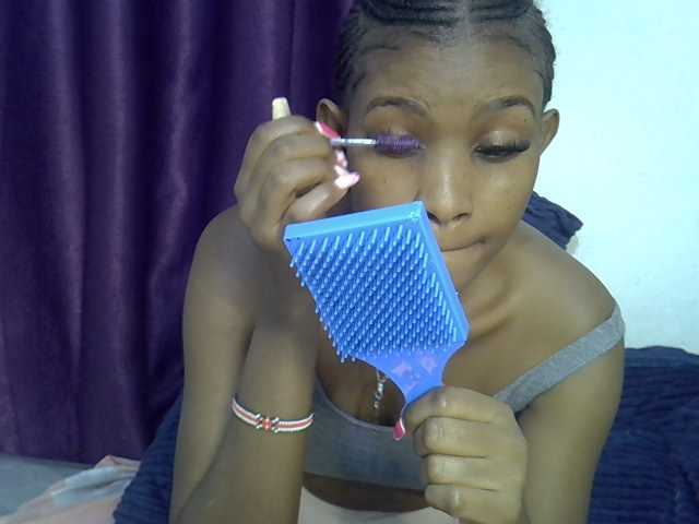Afrikab1 live cam on BongaCams