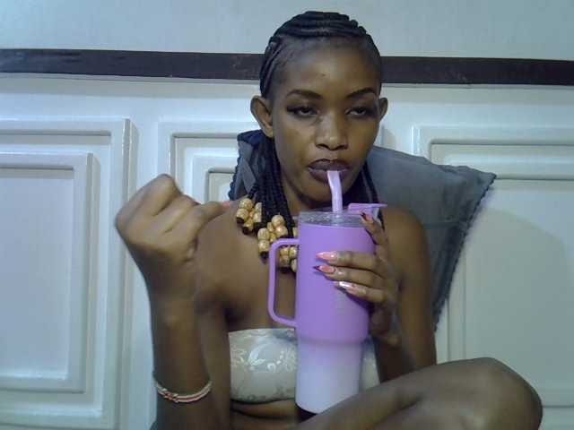 Afrikab1 live cam on BongaCams