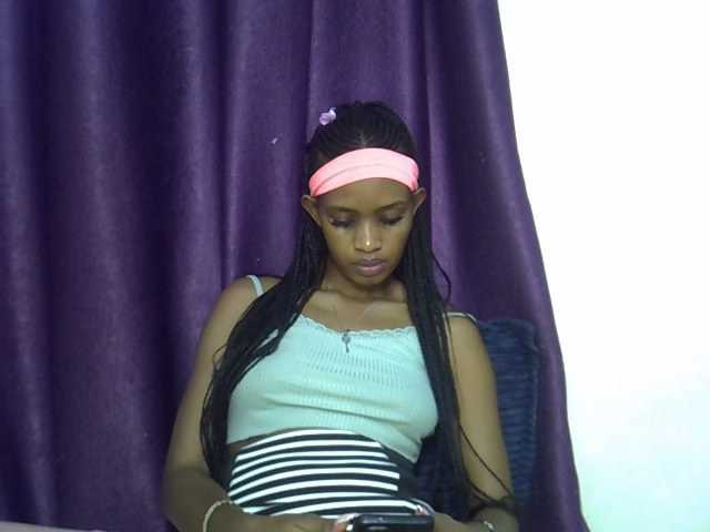 Afrikab1 live cam on BongaCams