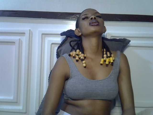 Afrikab1 live cam on BongaCams