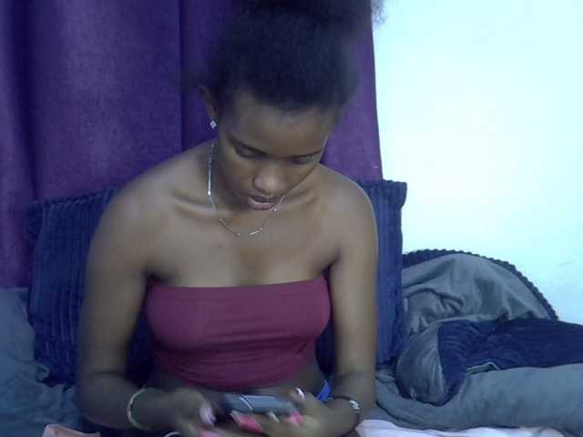 Afrikab1 live cam on BongaCams