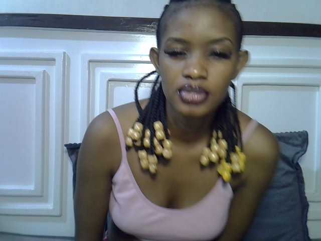 Afrikab1 live cam on BongaCams