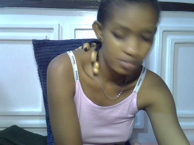 Afrikab1 live cam on BongaCams