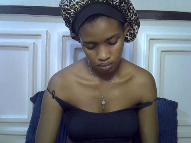 Afrikab1 live cam on BongaCams