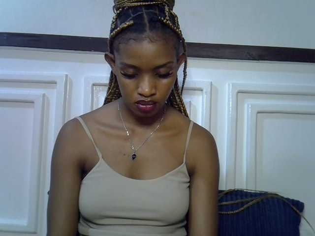 Afrikab1 live cam on BongaCams