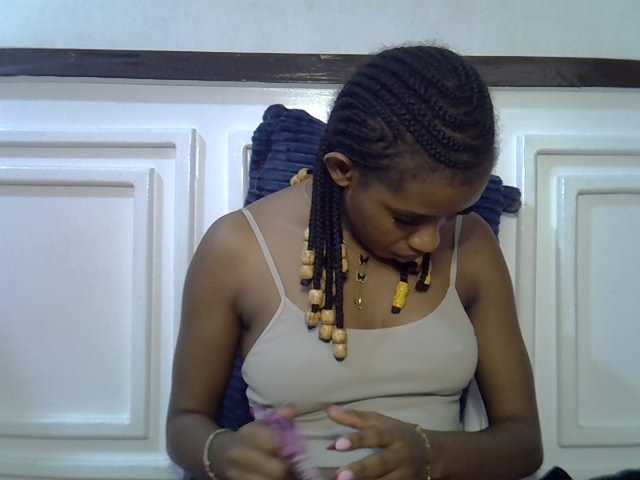 Afrikab1 live cam on BongaCams