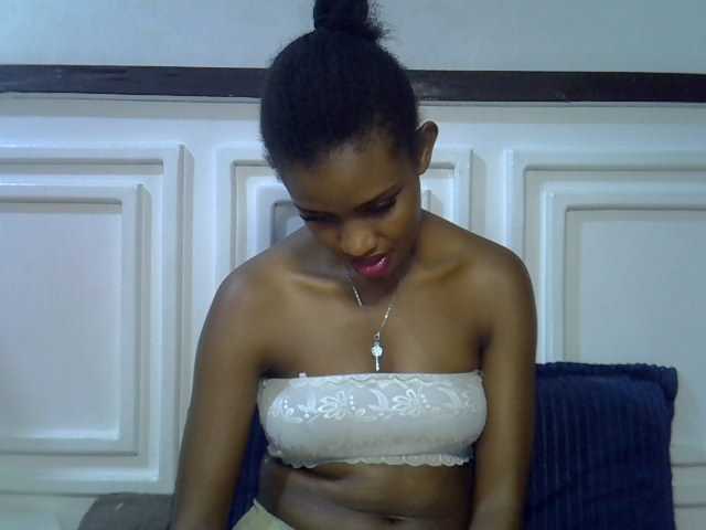 Afrikab1 live cam on BongaCams