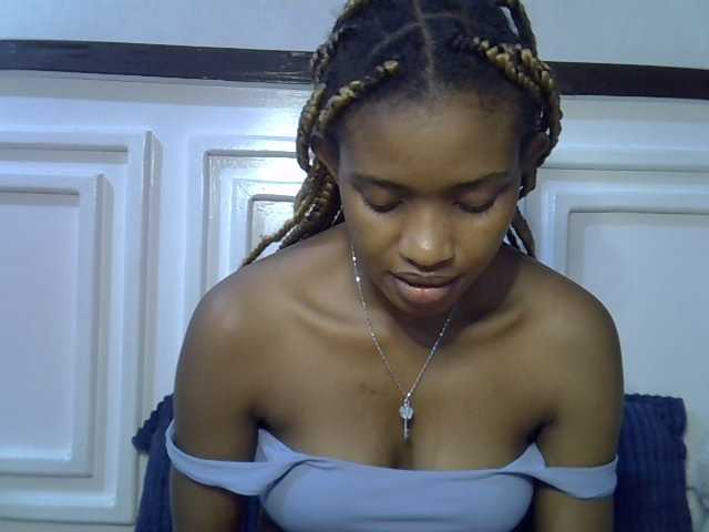 Afrikab1 live cam on BongaCams