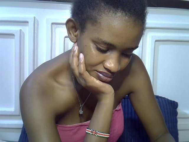 Afrikab1 live cam on BongaCams