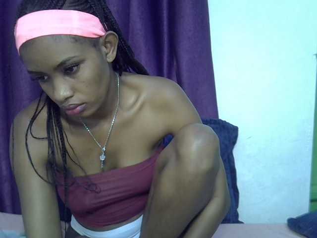 Afrikab1 live cam on BongaCams