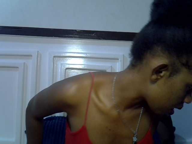Afrikab1 live cam on BongaCams