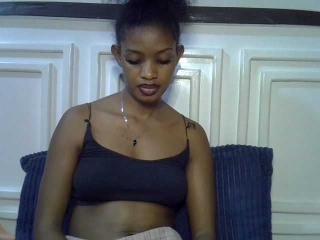 Afrikab1 live cam on BongaCams