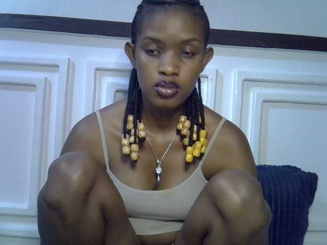 Afrikab1 live cam on BongaCams