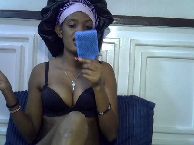 Afrikab1 live cam on BongaCams