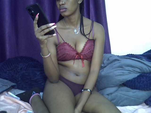 Afrikab1 live cam on BongaCams