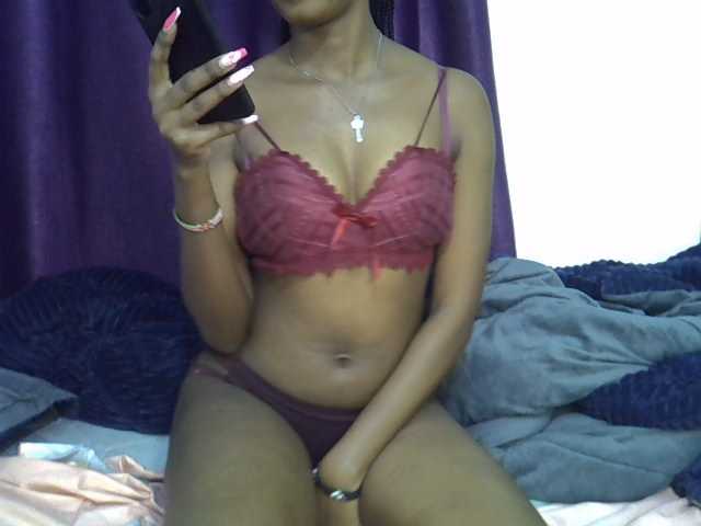 Afrikab1 live cam on BongaCams