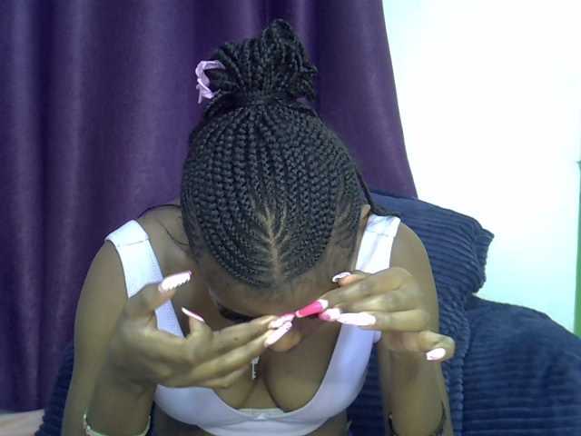 Afrikab1 live cam on BongaCams