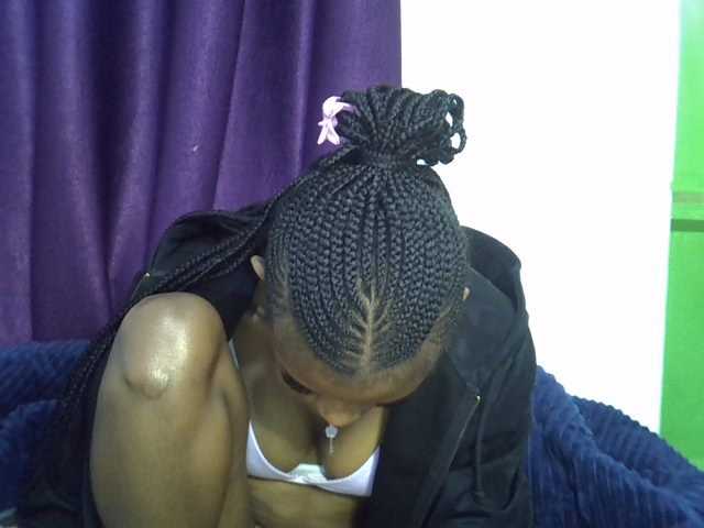 Afrikab1 live cam on BongaCams